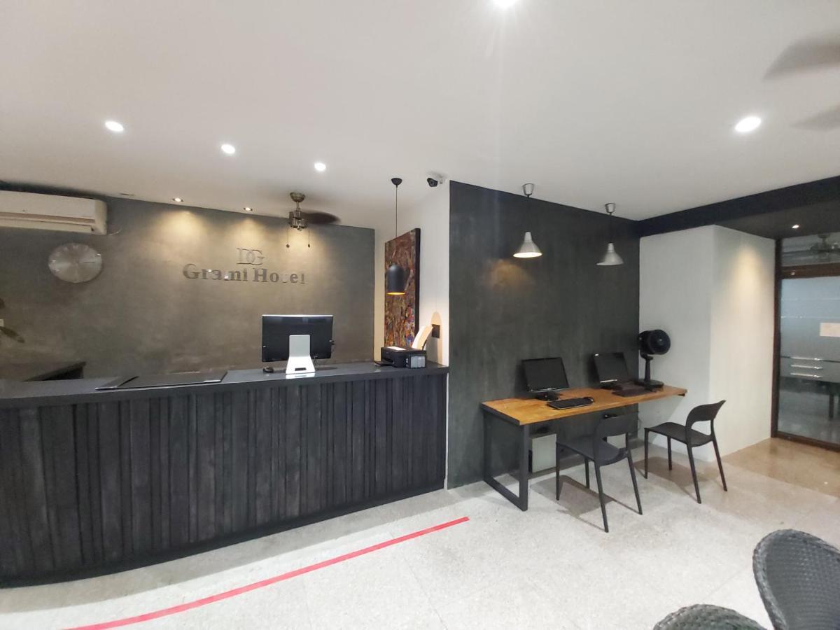Dg Grami Hotel Paranaque City Екстериор снимка