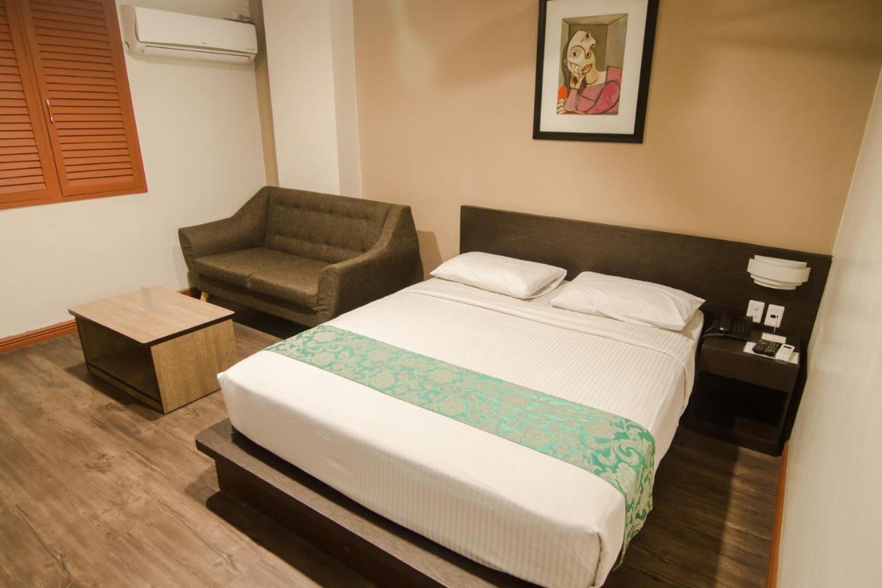 Dg Grami Hotel Paranaque City Екстериор снимка