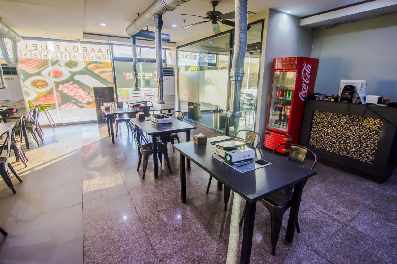 Dg Grami Hotel Paranaque City Екстериор снимка