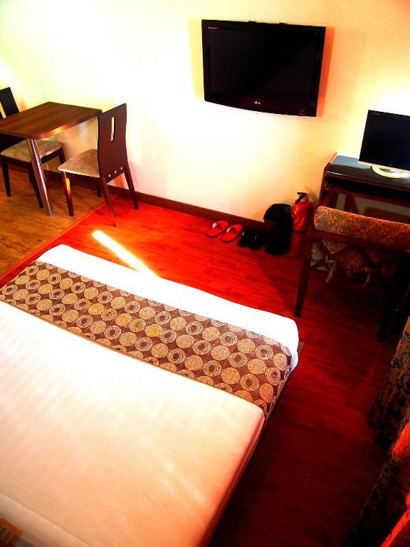 Dg Grami Hotel Paranaque City Стая снимка