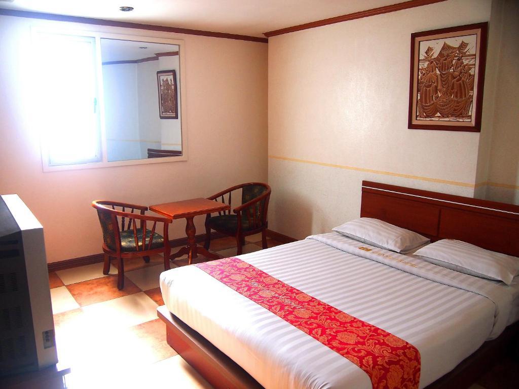 Dg Grami Hotel Paranaque City Стая снимка